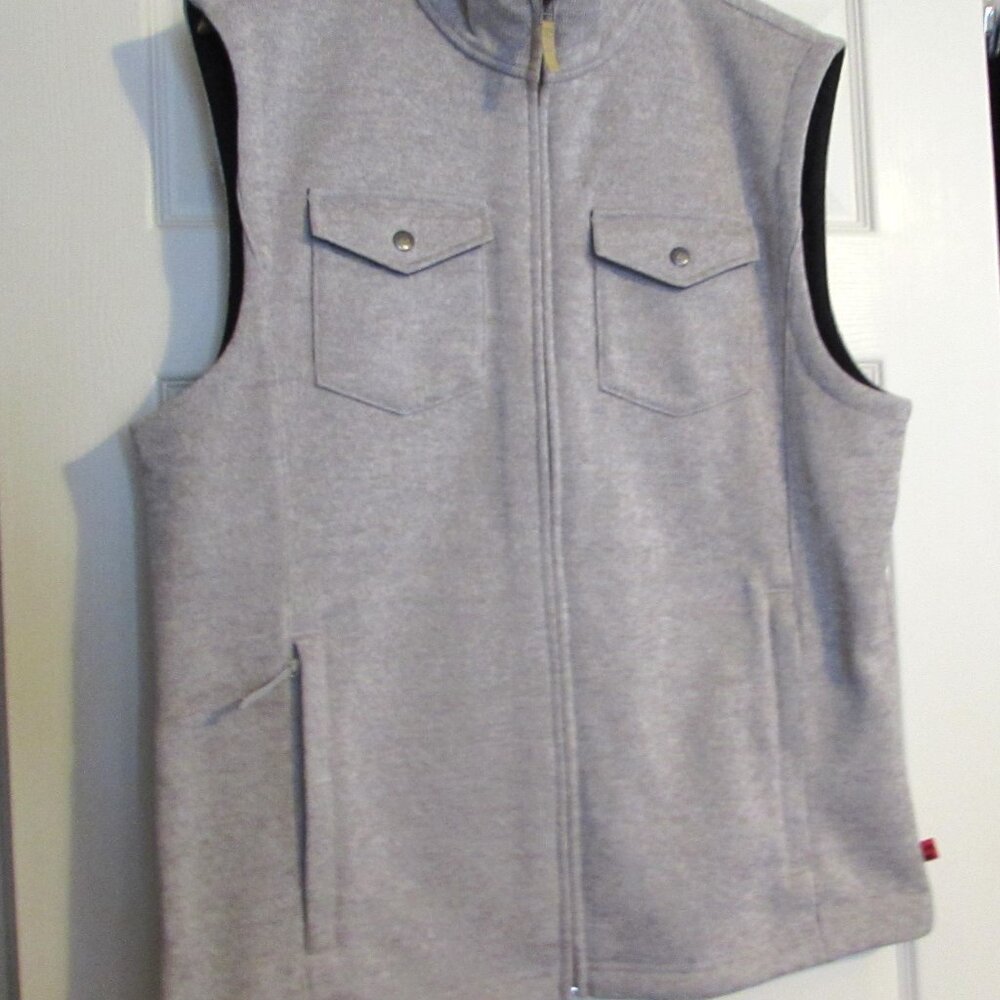 MOUNTAIN KHAKIS Knit-Like Sleeveless Vest Size XL - Picture 2 of 5